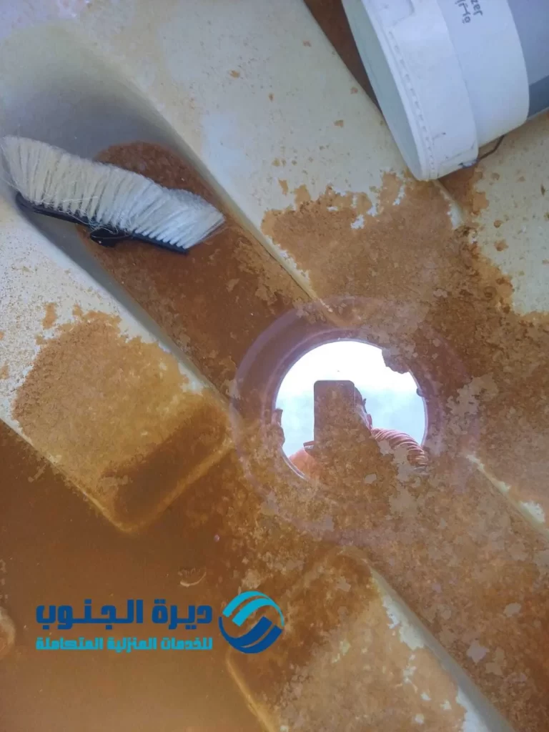 تنظيف الخزان